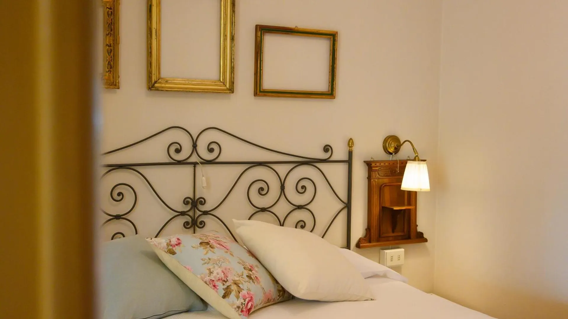 Villa Panoramica Con Jacuzzi Privata Tra Firenze & Lucca ,3 Camere, 4 Bagni Serravalle Pistoiese