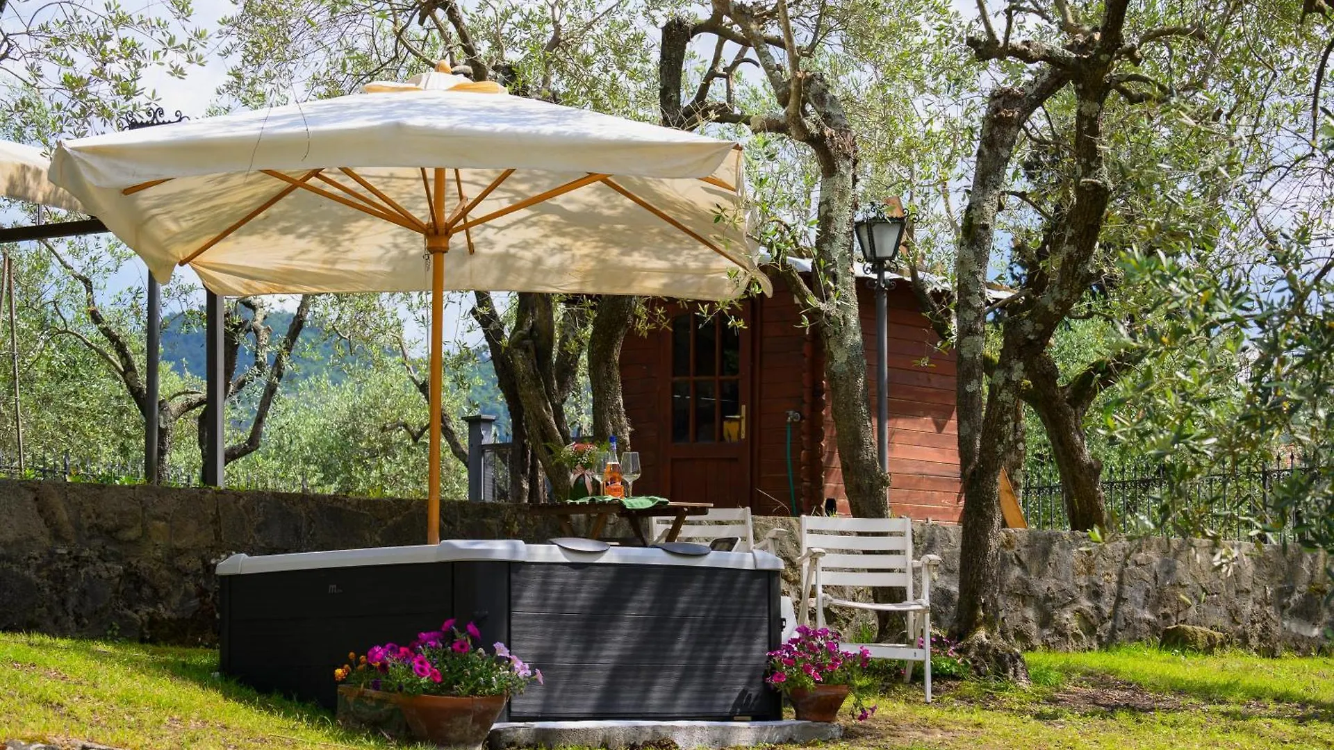 Villa Panoramica Con Jacuzzi Privata Tra Firenze & Lucca ,3 Camere, 4 Bagni Serravalle Pistoiese 0*,