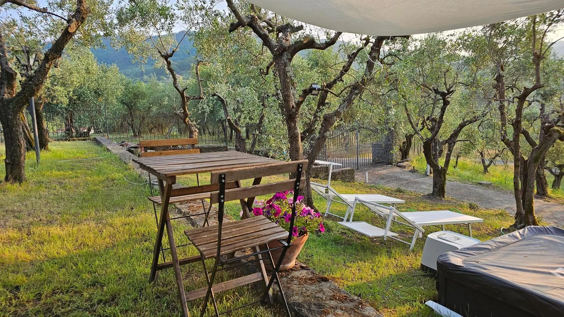Villa Panoramica Con Jacuzzi Privata Tra Firenze & Lucca ,3 Camere, 4 Bagni Serravalle Pistoiese